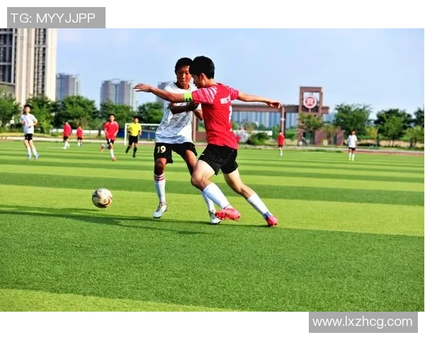 脚下的艺术与激情足球场上的灵动与力量交融